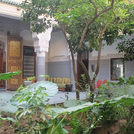 Riad Les Chrifis Navette Aeroport 24 Sur 24 Fès Eksteriør bilde